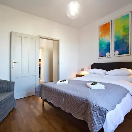 Lägenhet P&o Gdanska Ii Warszawa